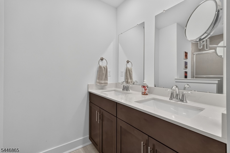 Collection at Morris Plains - Residential