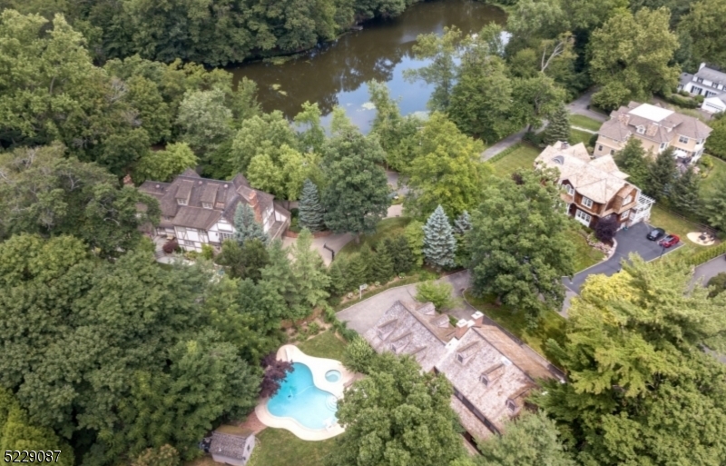 Old Short Hills - Residential