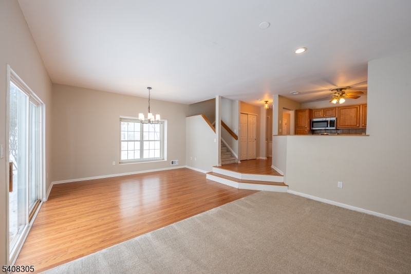 Season Glen - Residential Lease
