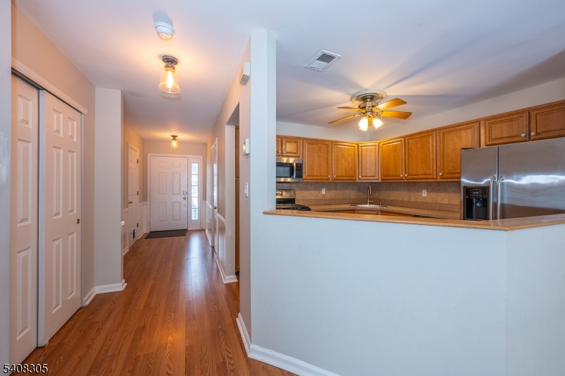 Season Glen - Residential Lease