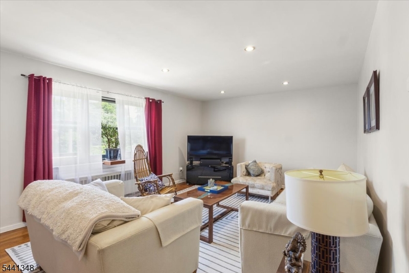 Wychwood Gardens - Residential