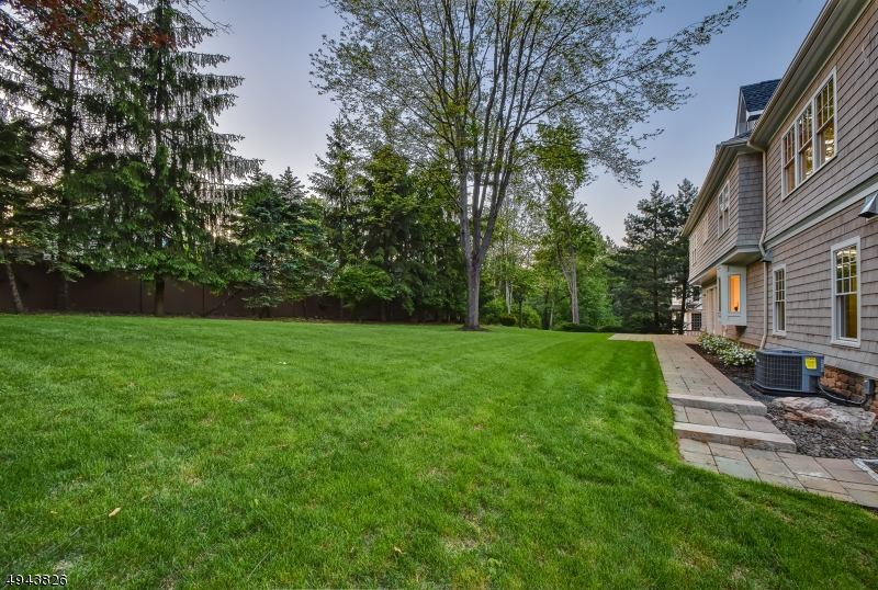 Rolling Hill - Residential