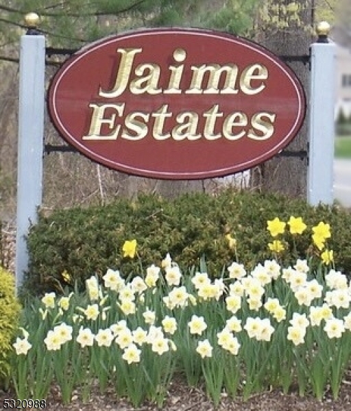 Fabulous Mt Tabor area location with easy access to area highways and just a few miles from Denville, Morris Plains, Parsippany and Rockaway stores and services.  End unit with hardwood floors throughout main the living level.  NEW Central Air Conditioning to be installed PLUS NEW gas range/oven, NEW kitchen exhaust vent and NEW dishwasher.   Furnace was new in October 2024.  All of this PLUS the entire house was recently painted and the baths are updated too.  What are you waiting for?  This is a rare turn-key opportunity.