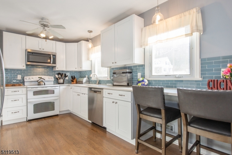 Center Grove - Residential