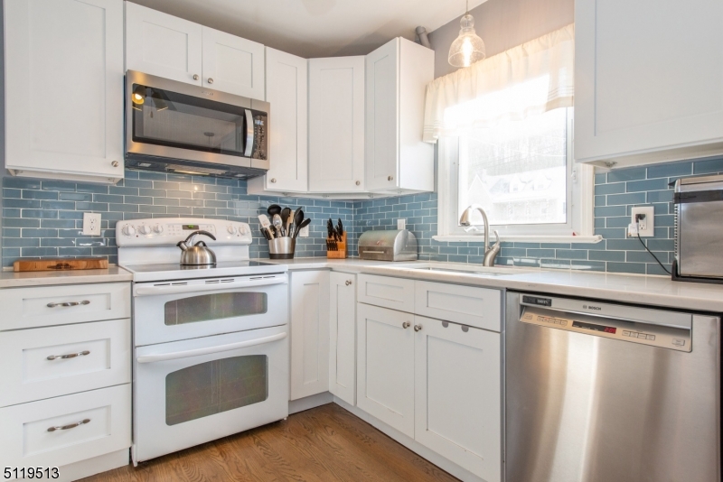 Center Grove - Residential