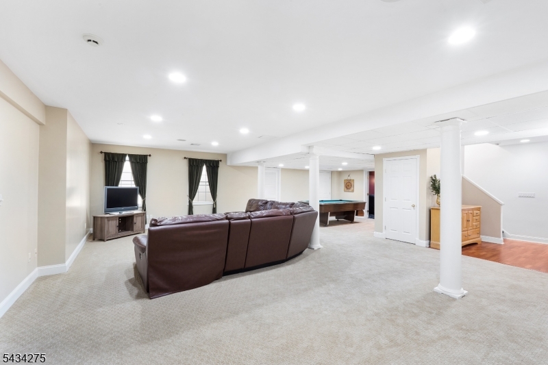 Fox Chase section - Residential