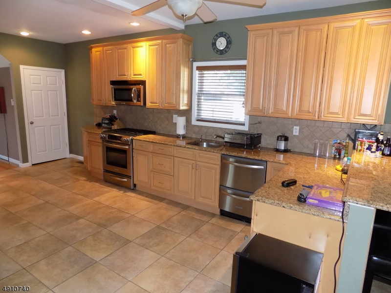 NORTH END - Residential Lease