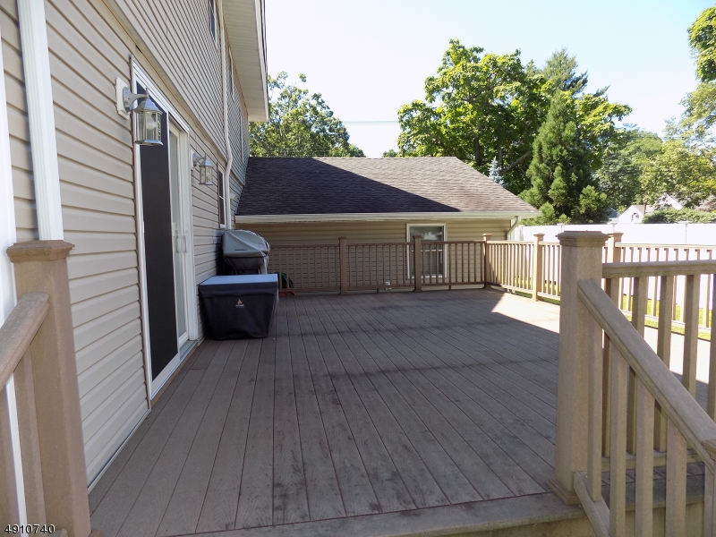 NORTH END - Residential Lease