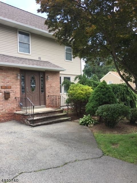 NORTH END - Residential Lease