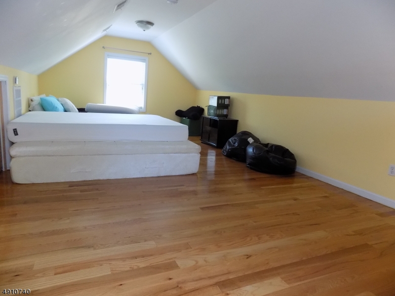 NORTH END - Residential Lease