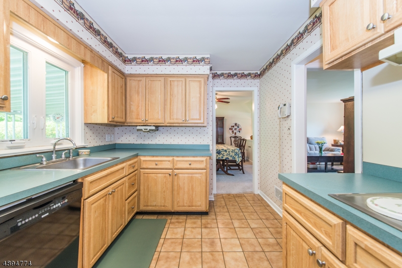 Downtown/NO FLOOD INSURANCE - Residential