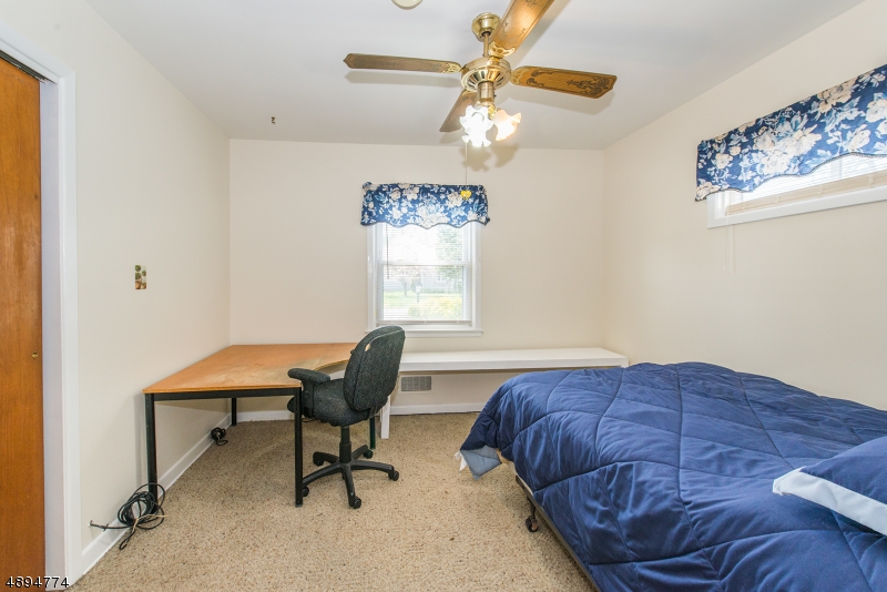 Downtown/NO FLOOD INSURANCE - Residential