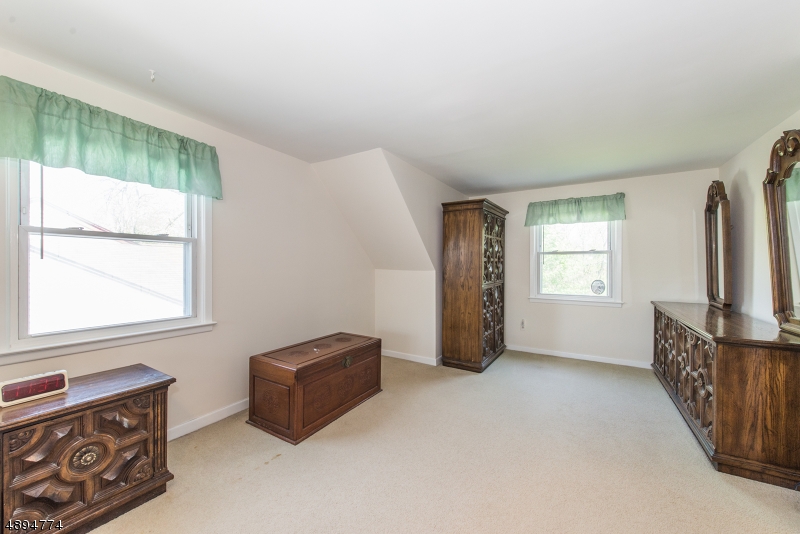 Downtown/NO FLOOD INSURANCE - Residential