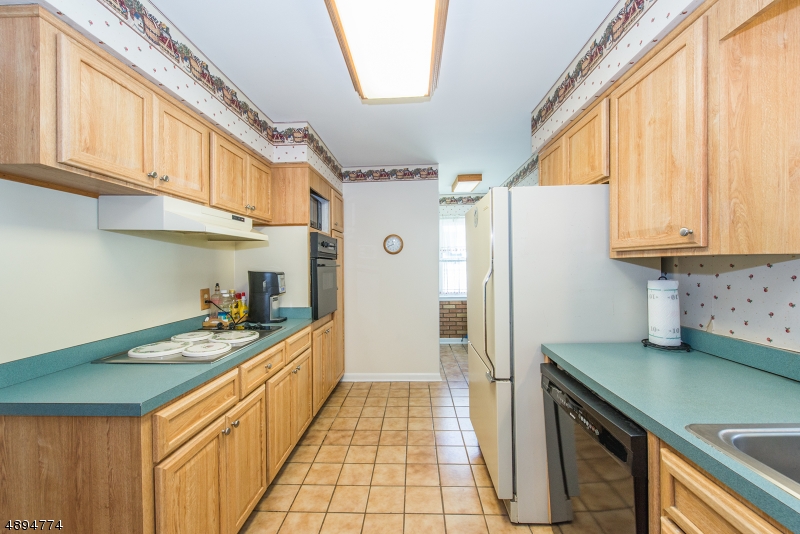 Downtown/NO FLOOD INSURANCE - Residential