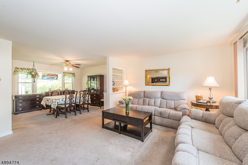 Downtown/NO FLOOD INSURANCE - Residential