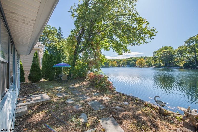 Rainbow Lakes - Residential