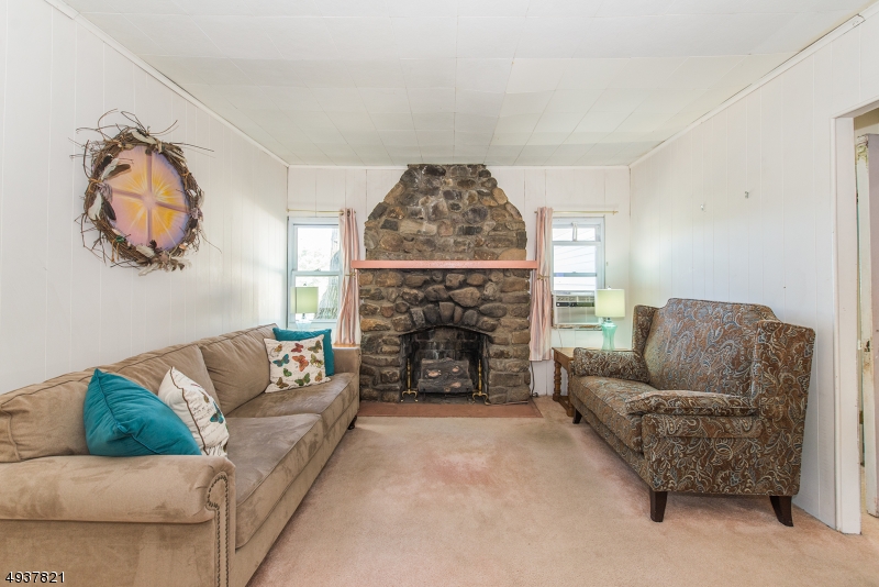 Rainbow Lakes - Residential