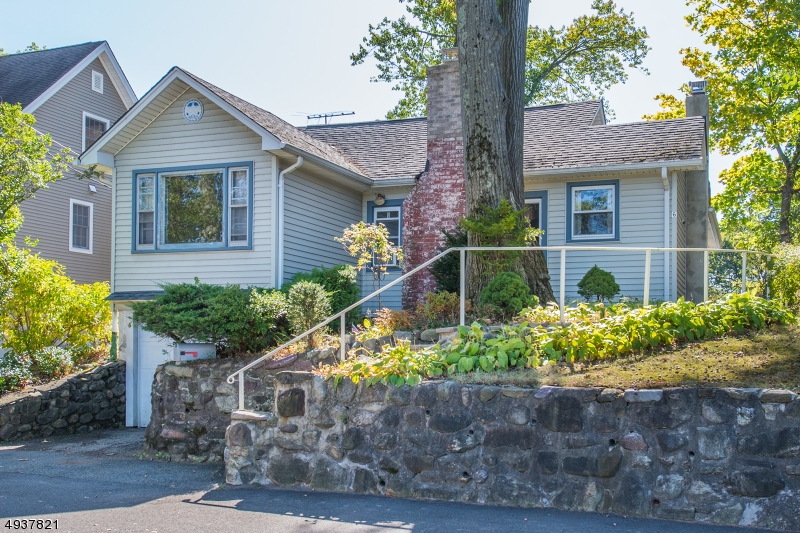 Rainbow Lakes - Residential