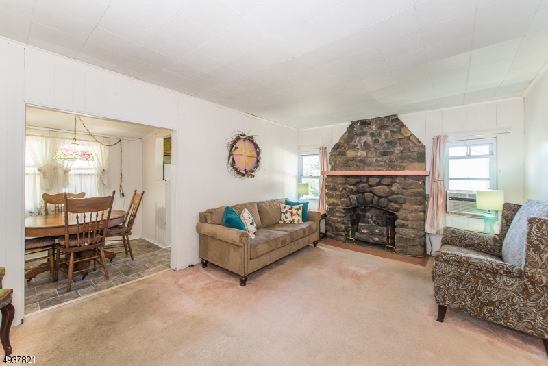 Rainbow Lakes - Residential