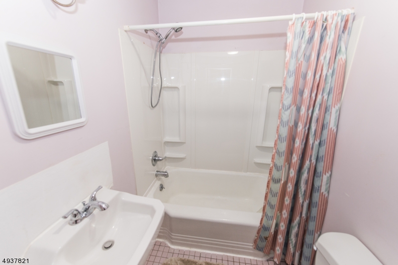 Rainbow Lakes - Residential