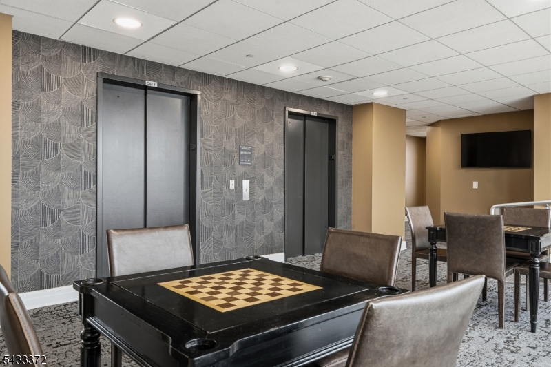 One Spring Street - Residential