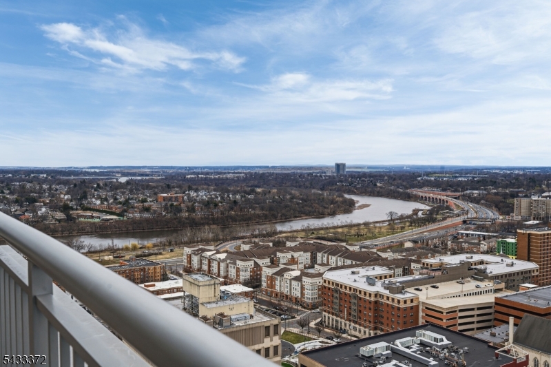 One Spring Street - Residential
