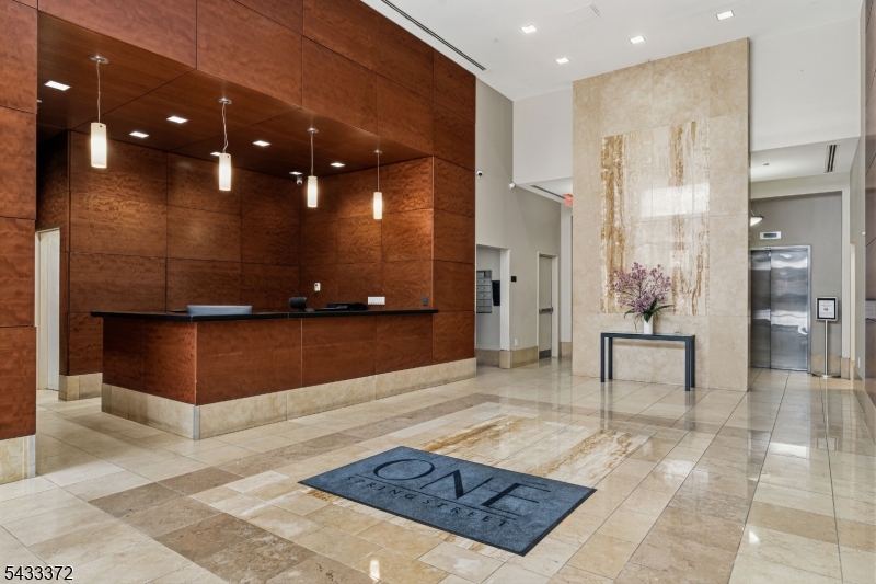 One Spring Street - Residential