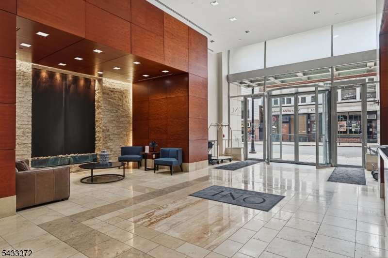 One Spring Street - Residential