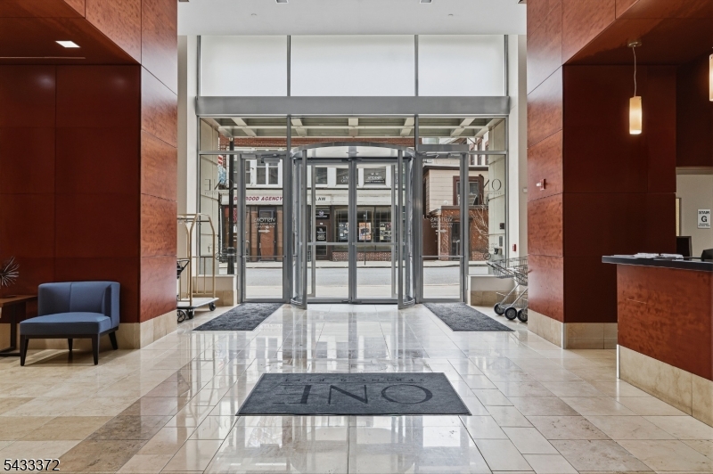 One Spring Street - Residential