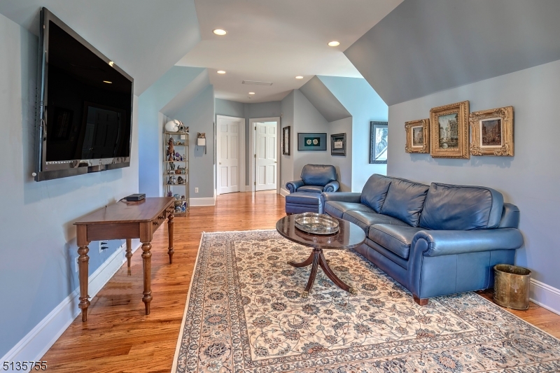 Bernardsville Mountain - Residential