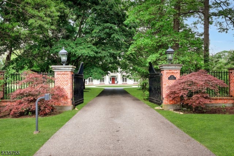 Bernardsville Mountain - Residential