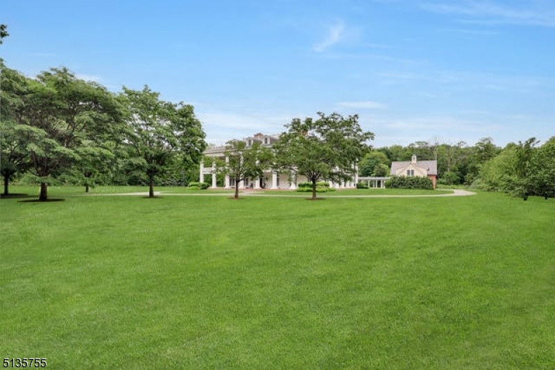 Bernardsville Mountain - Residential