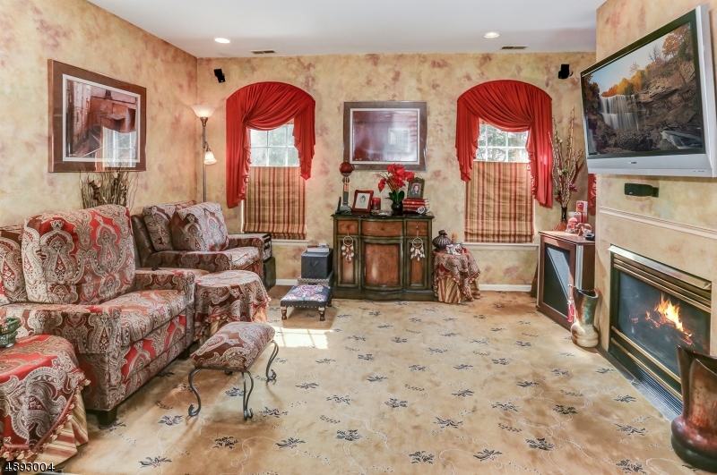 Hunting Meadow - Residential