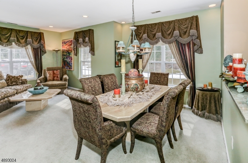 Hunting Meadow - Residential