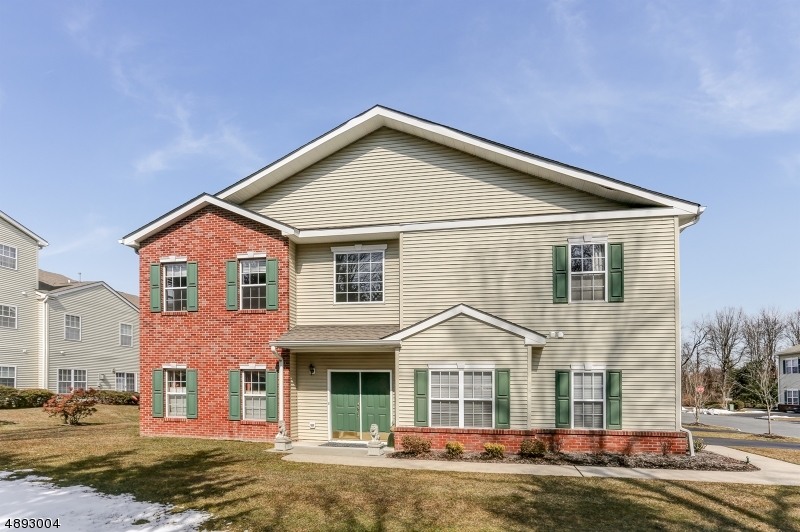 Hunting Meadow - Residential