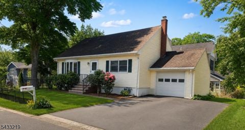 Lions Head Lake - Residential