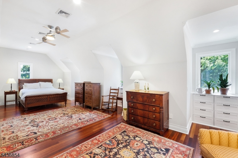 Fox Chase/Roxiticus Valley - Residential