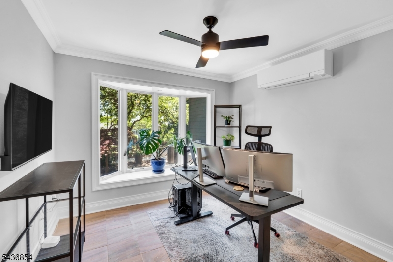 Fox Chase/Roxiticus Valley - Residential