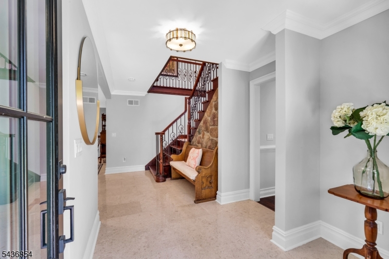 Fox Chase/Roxiticus Valley - Residential