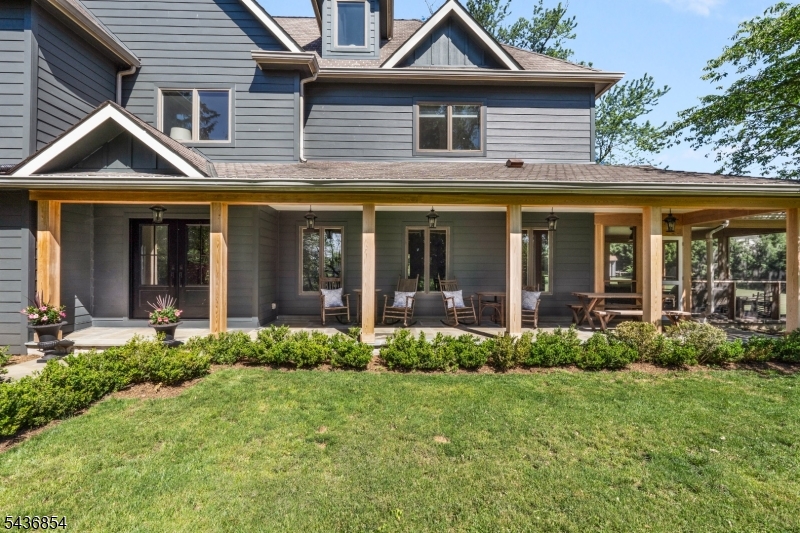 Fox Chase/Roxiticus Valley - Residential