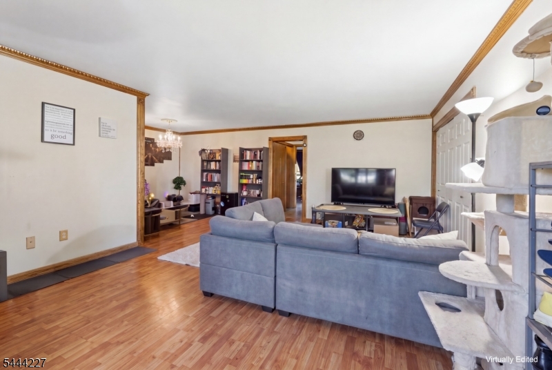 Union Glen - Residential