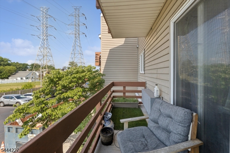 Union Glen - Residential