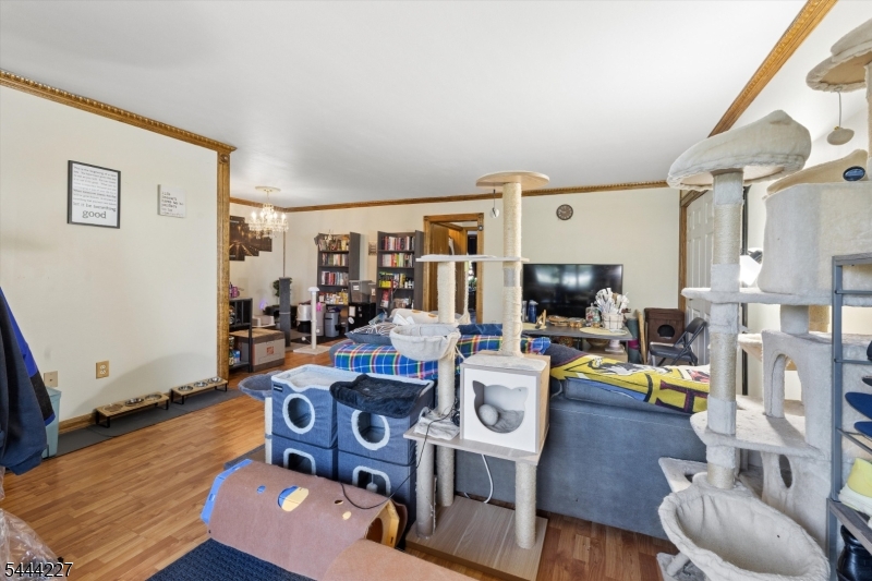 Union Glen - Residential