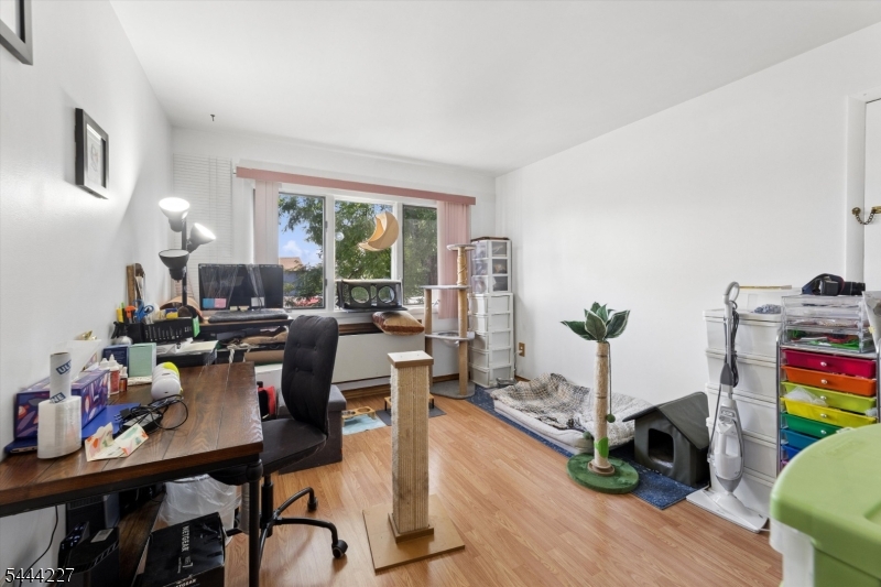 Union Glen - Residential