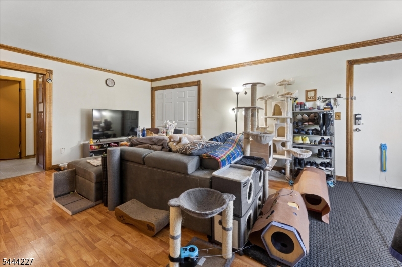 Union Glen - Residential