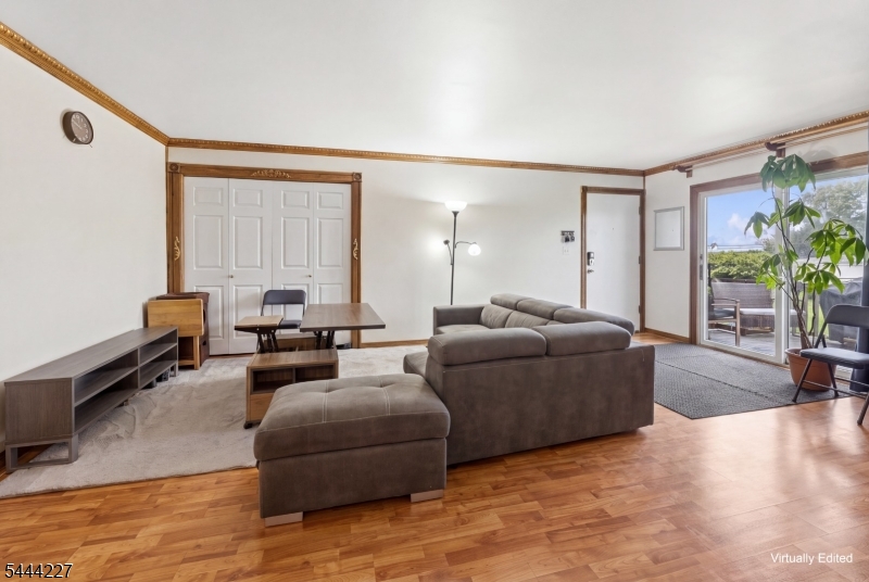 Union Glen - Residential