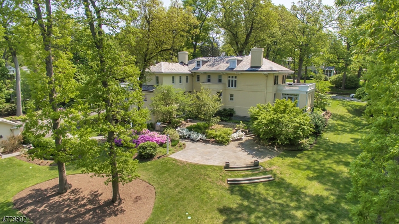 Memorial Field - Residential