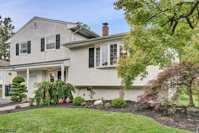 Oak Ridge - Colonia - Residential