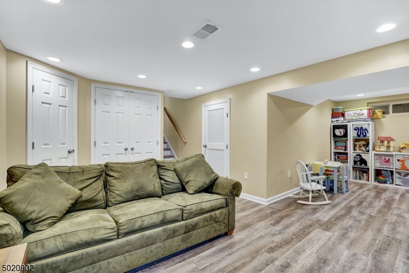 Oak Ridge - Colonia - Residential