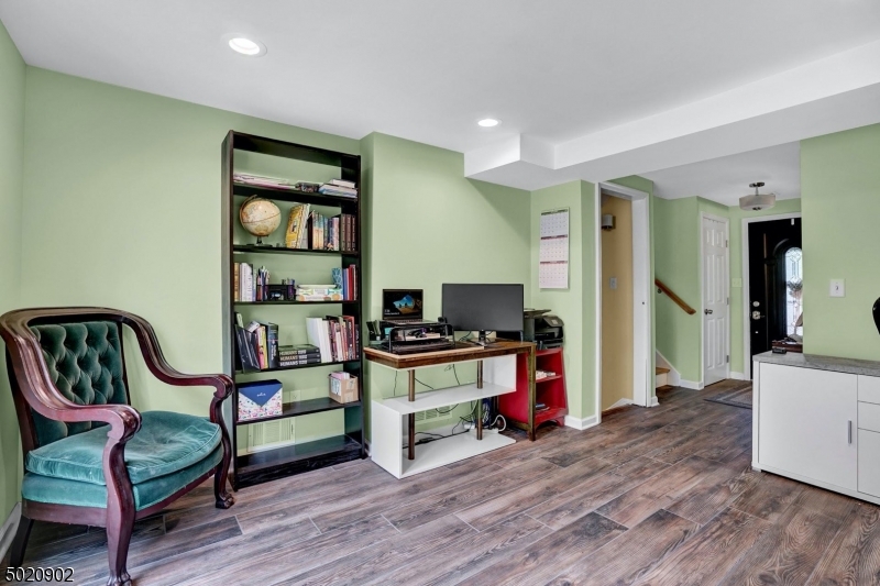 Oak Ridge - Colonia - Residential